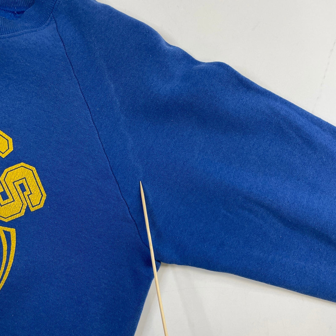 Vintage Guess Penguins Crewneck Sweatshirt Size Medium 90s