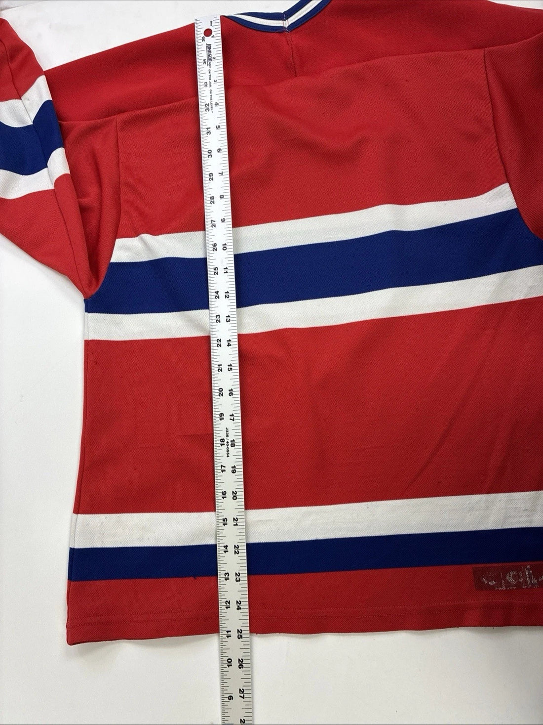 Vintage Montreal Canadiens CCM Jersey Size Small NHL