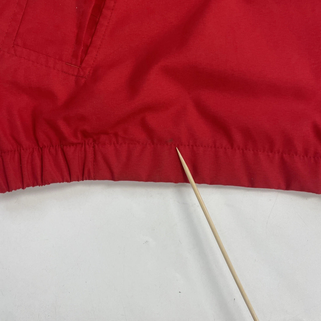 Vintage Tommy Hilfiger Windbreaker Light Jacket Size XL Red