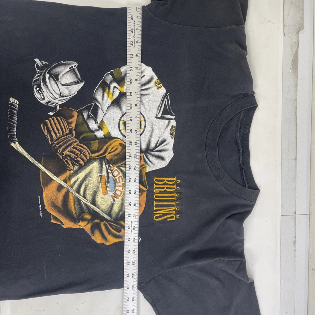 Vintage Boston Bruins Nutmeg T-Shirt Size XL 90s NHL