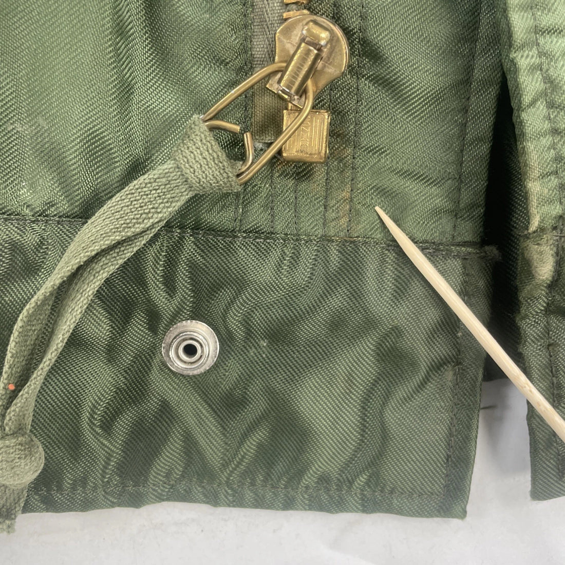 Vintage Extreme Cold Weather A-1 Insulated Bomber Jacket Size Medium With Liner