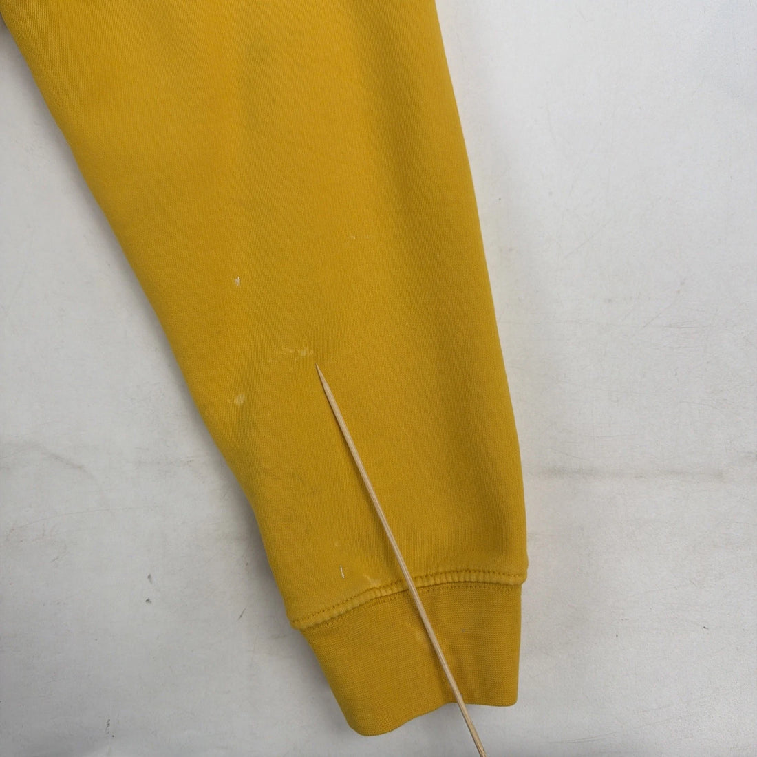 Vintage Nike Crewneck Sweatshirt Size Large Yellow Embroidered Swoosh