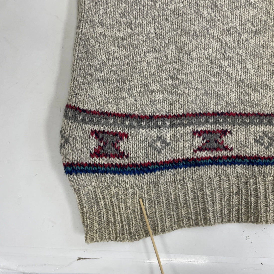 Vintage Woolrich Western Aztec Wool Knit Crewneck Sweater Size Medium