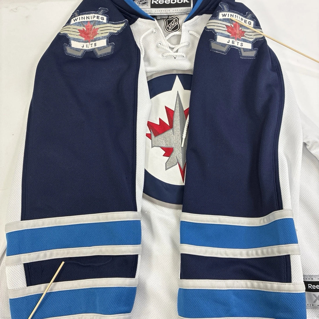 Winnipeg Jets Reebok Hockey Jersey Size XL NHL