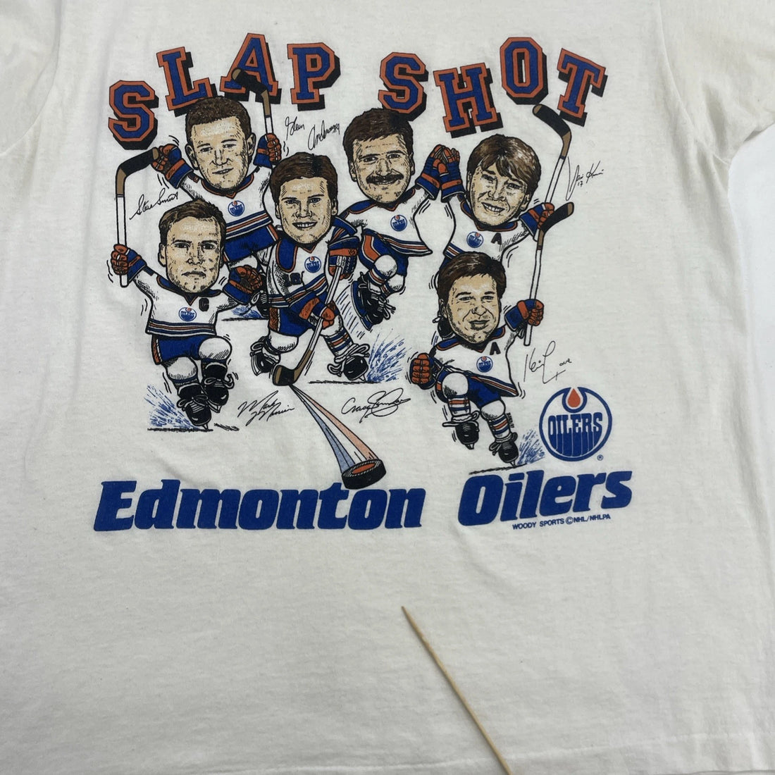 Vintage Edmonton Oilers Slap Shot Caricature T-Shirt Size Large NHL
