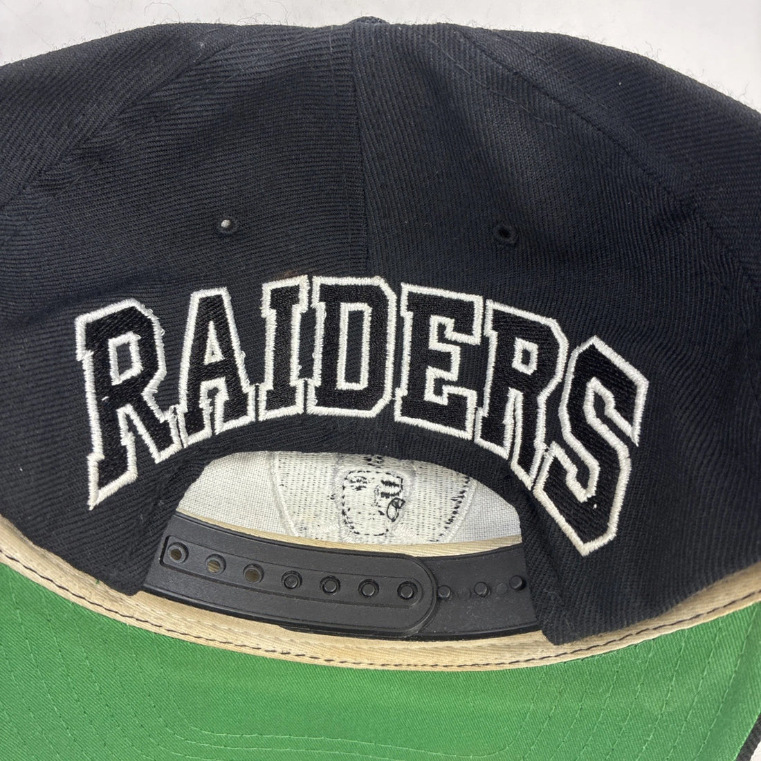 Vintage Los Angeles Oakland Raiders Blockhead American Needle Snapback Hat NFL