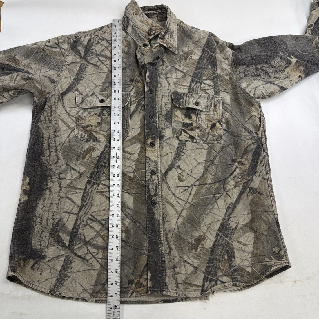 Vintage Cabela's Realtree Hardwoods Camo Button Up Shirt Size XL Tall