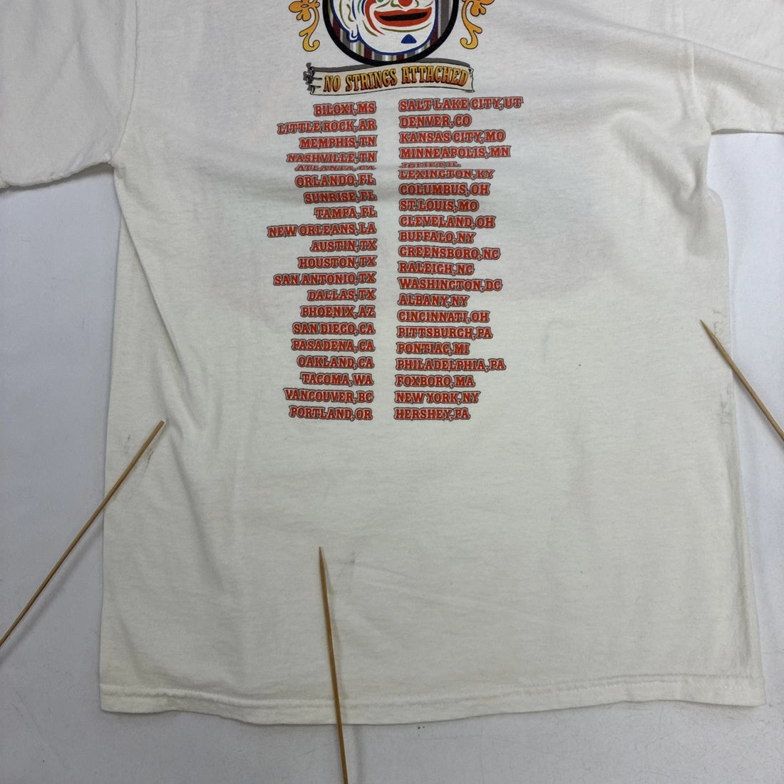 Vintage NSync No Strings Attached Tour T-Shirt Size Small