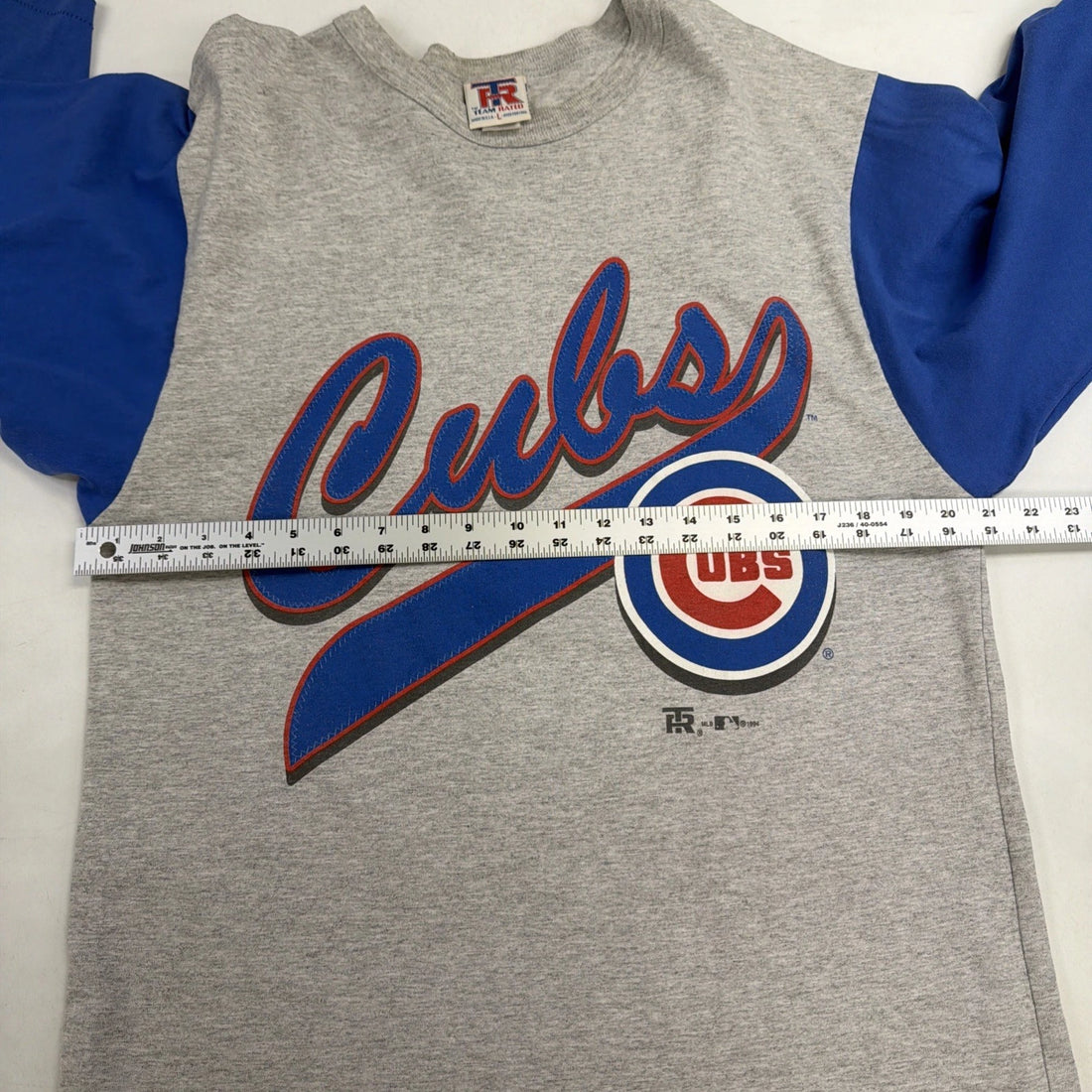 Vintage Chicago Cubs Raglan T-Shirt Size Large MLB
