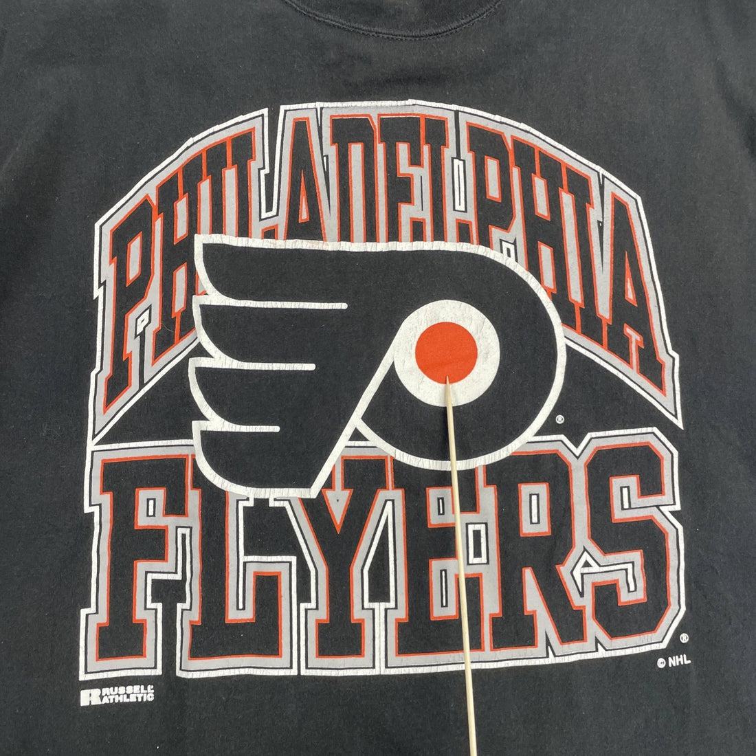 Vintage Philadelphia Flyers Russell Athletic T-Shirt Size XL 90s NHL