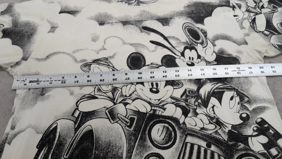 Vintage Mickey Mouse Disney T-Shirt Size Medium 90s