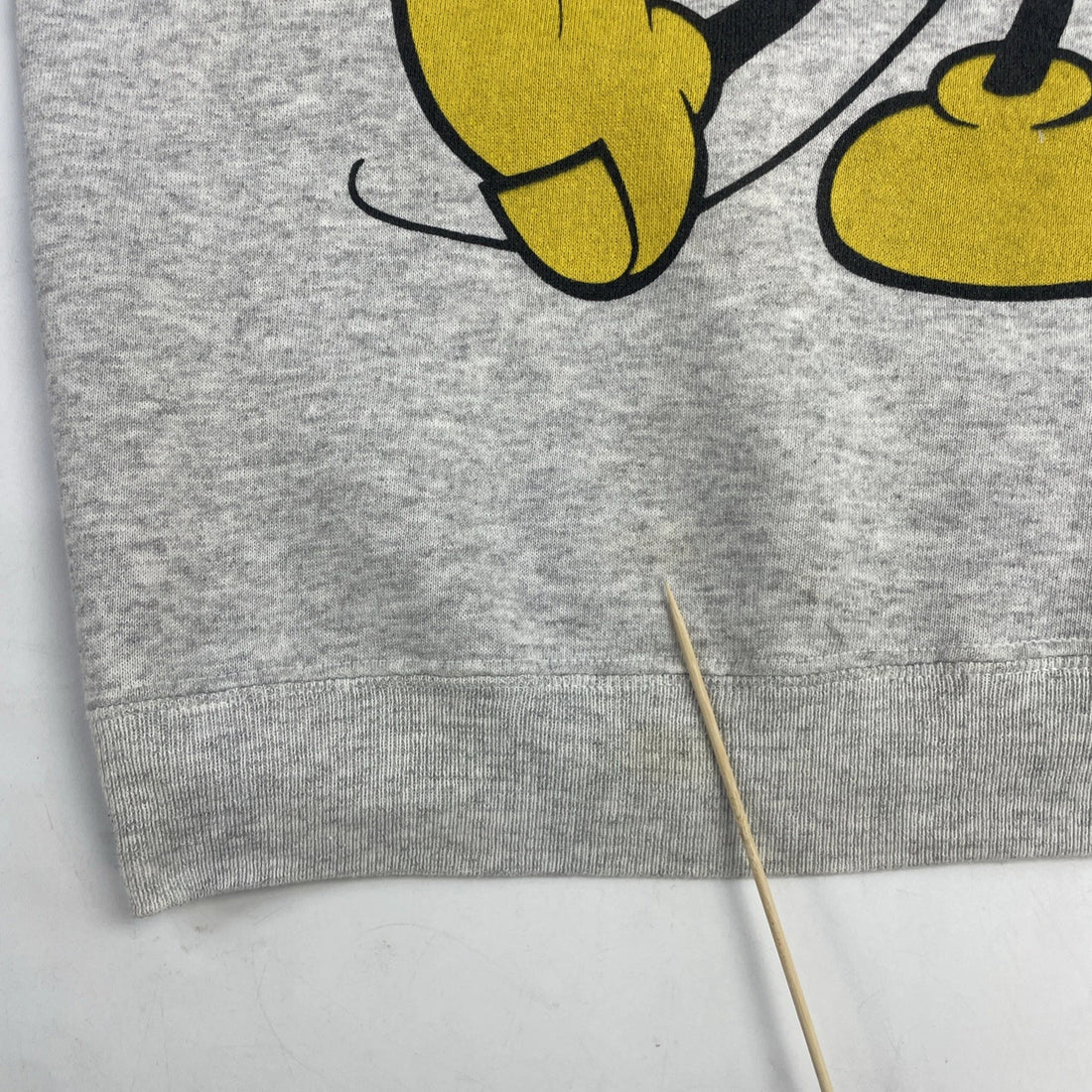 Vintage Mickey Mouse DisneyCrewneck Sweatshirt Size Large 90s