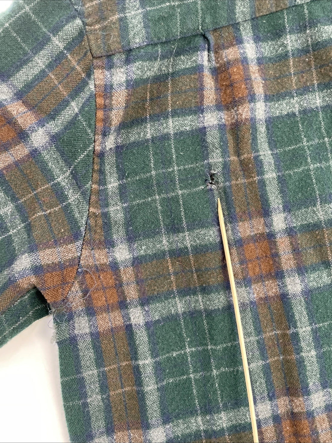 David Taylor Button Up Shirt Size Large Wool Blend Plaid