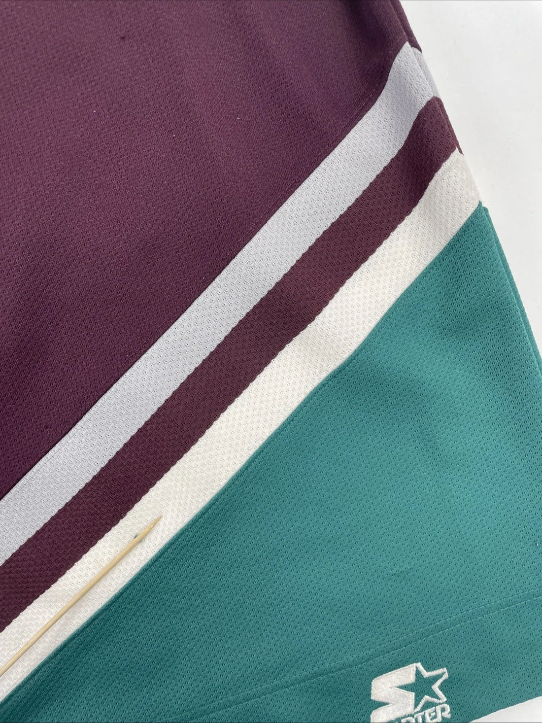 Vintage Anaheim Mighty Ducks Starter Jersey Youth Size Large/XL NHL