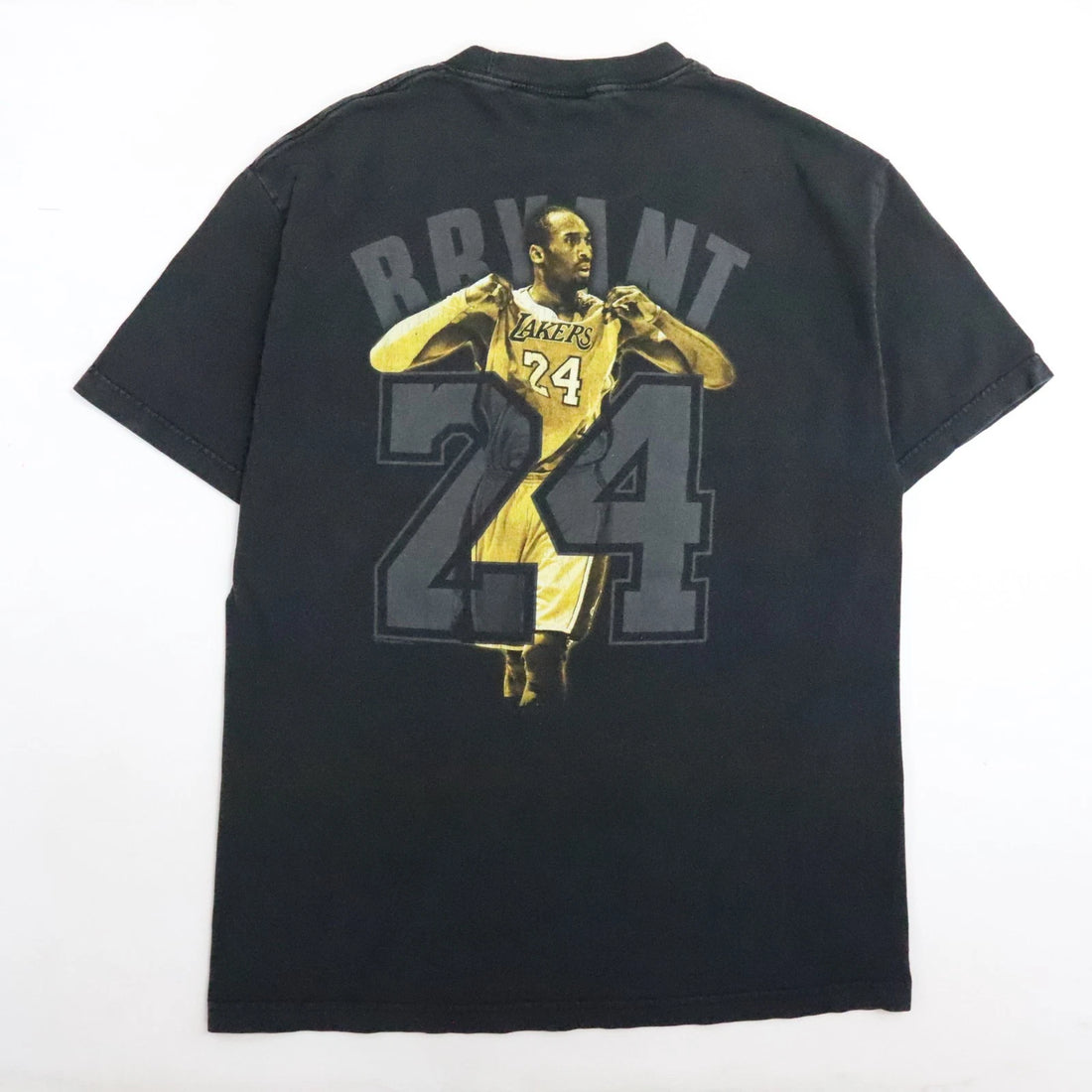 Los Angeles Lakers Kobe Bryant Black Mamba Majesic T-Shirt Size Large NBA