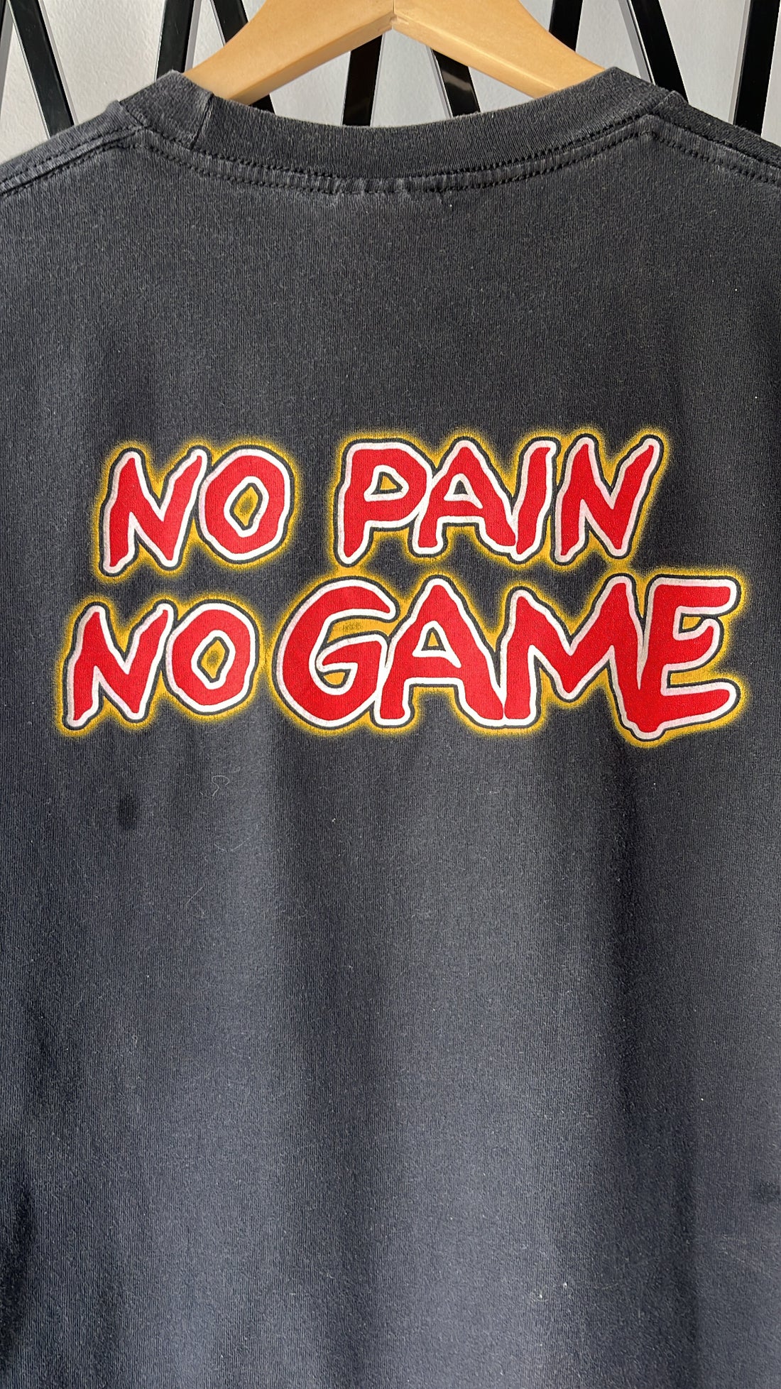 02’ Triple H - No Pain No Game
