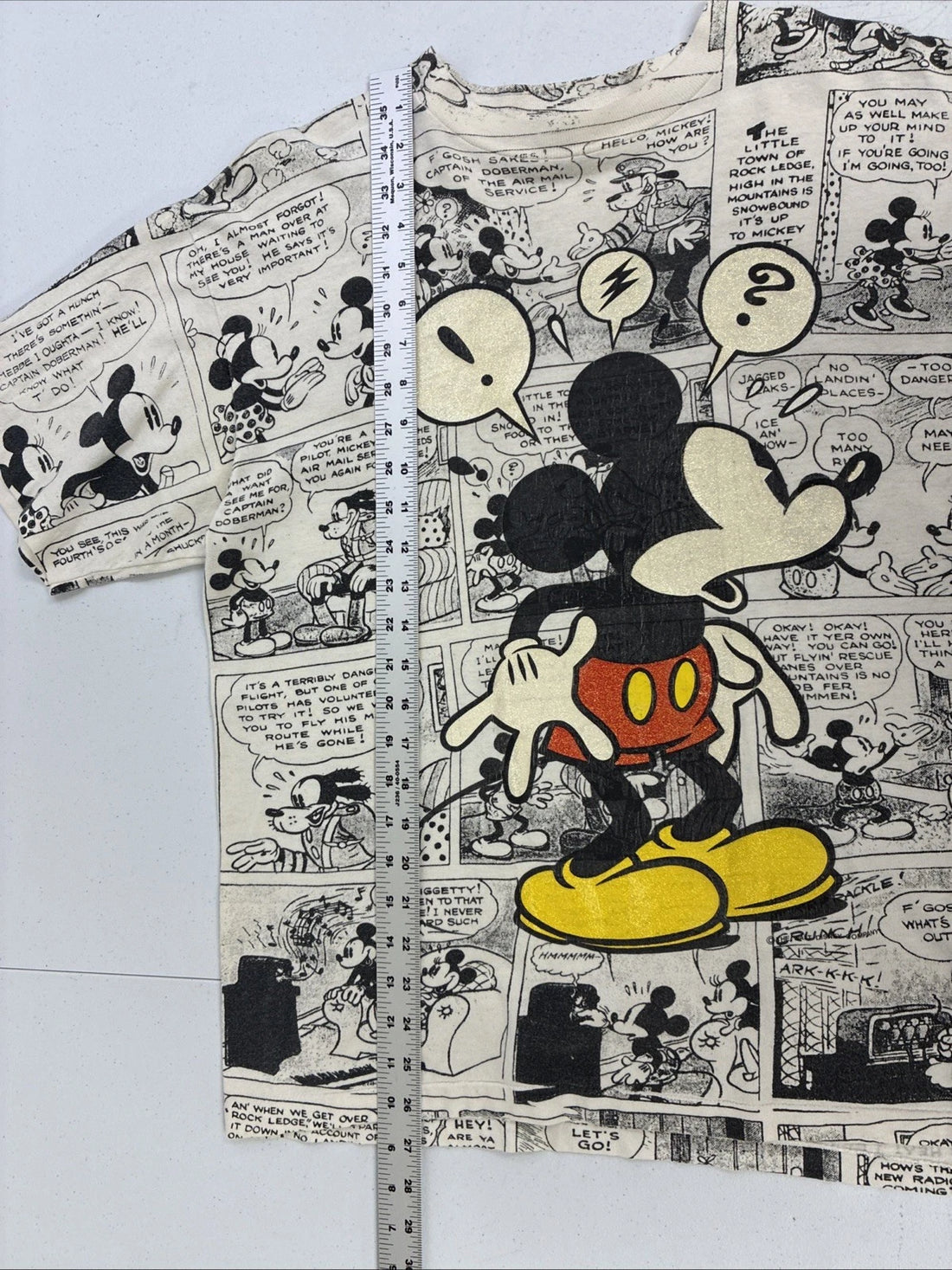 Vintage Mickey Mouse Comic Disney T-Shirt Size Large All Over Print 90s