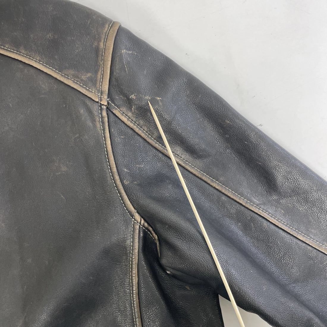 Danier Leather Cafe Racer Motorcycle Jacket Size XL