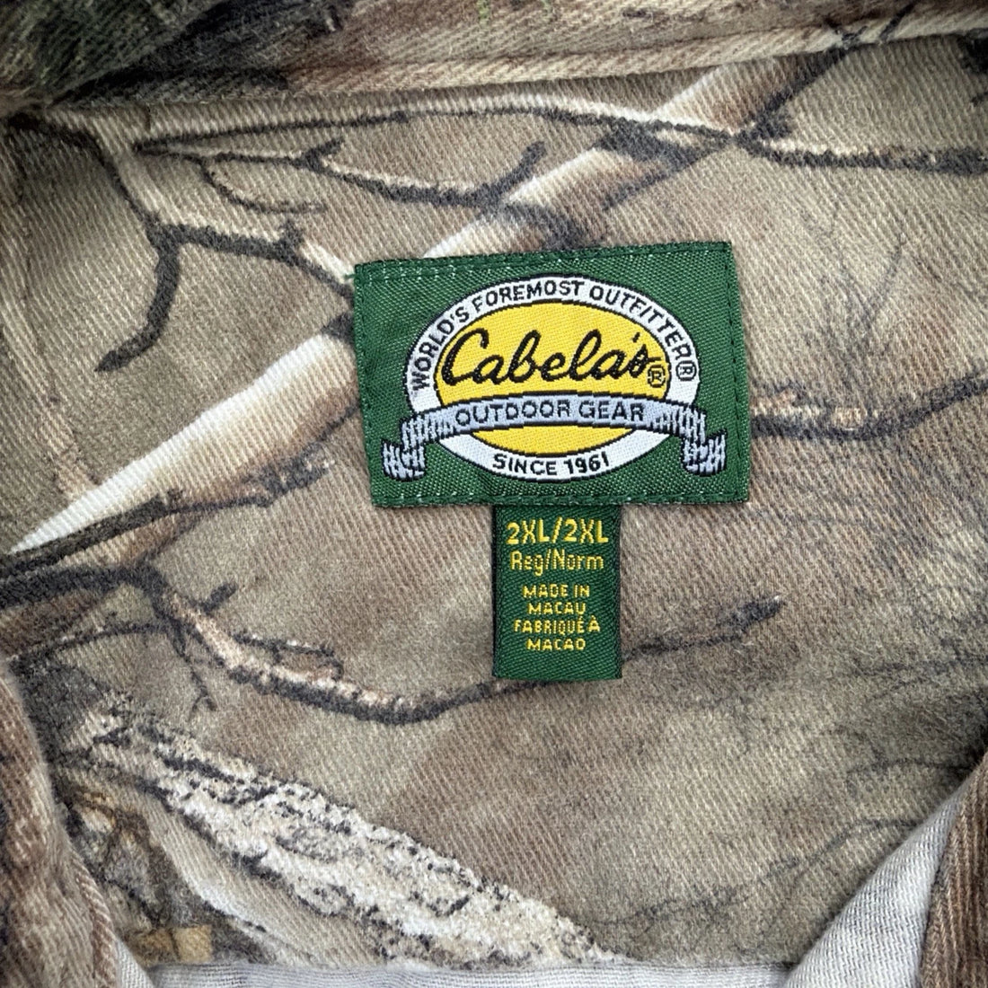 Cabela's Realtree Camo Button Up Shirt Size 2XL