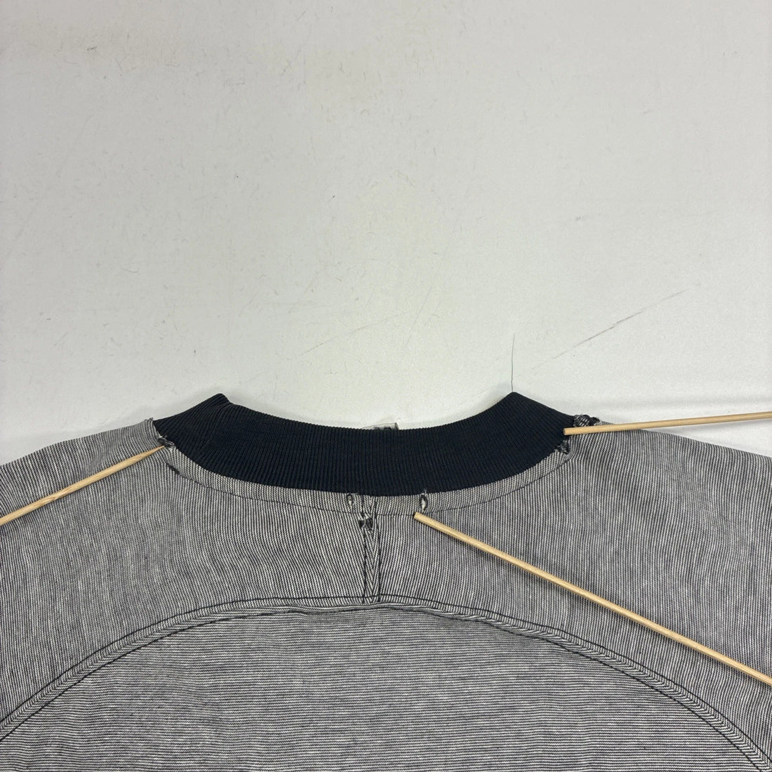 Vintage Adidas XVI Melbourne 1956 Olympics Swimming Stadium Sweatshirt Size XL
