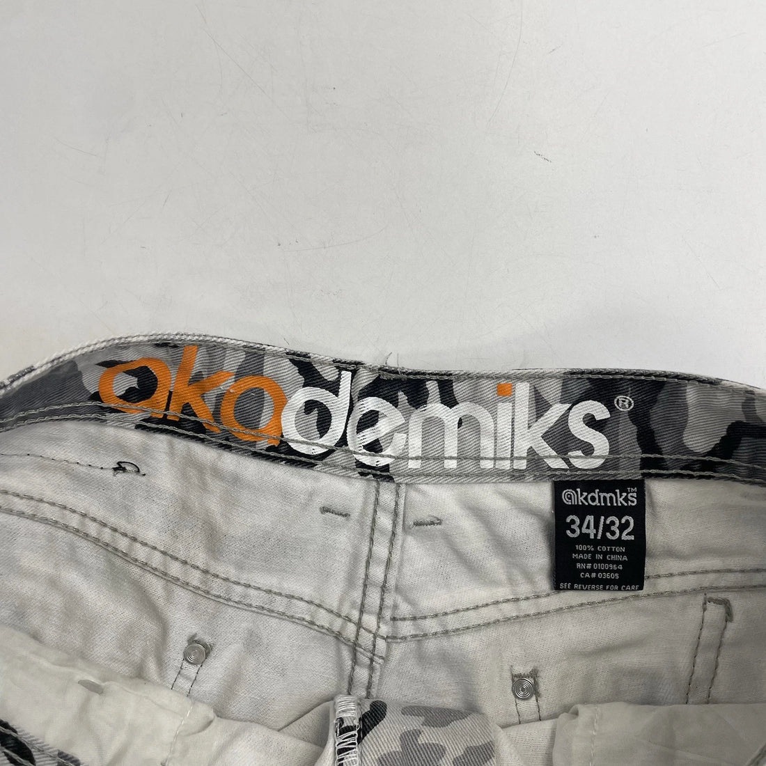 Akademiks Camo Pants Size 34 X 32 Y2K