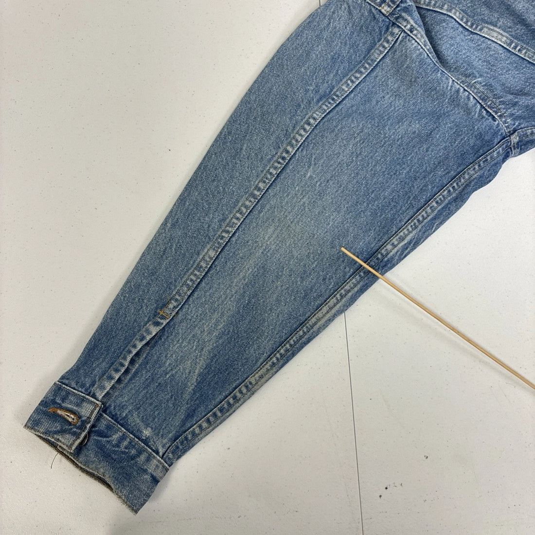 Vintage Levi's Denim Trucker Jacket Size Medium