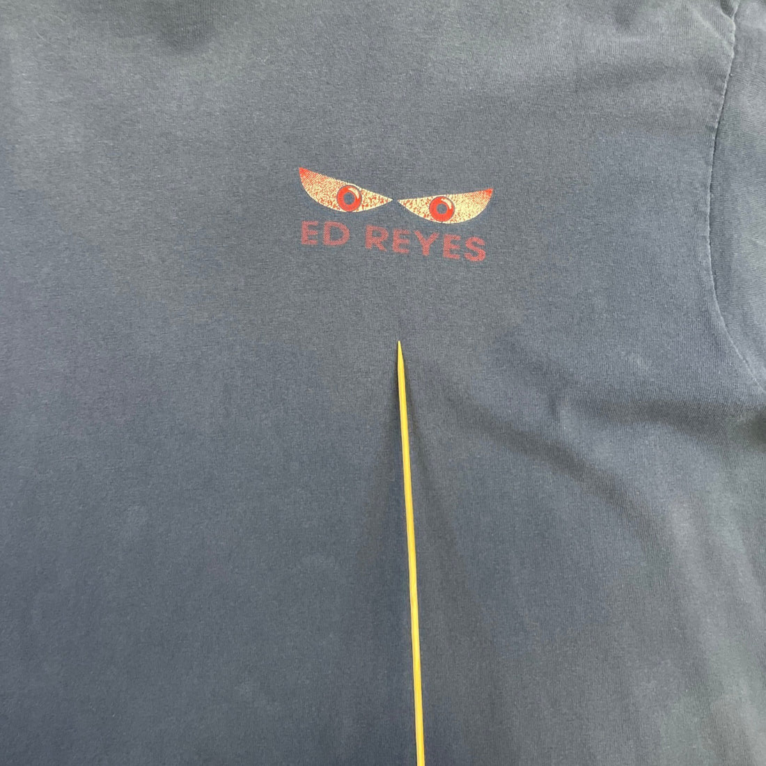 Vintage Red Eyes Hit Shappens T-Shirt Size XL 90s