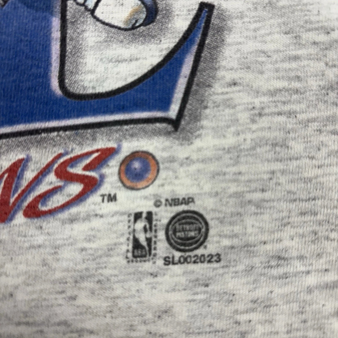 Vintage Detroit Pistons Grant Hill Caricature T-Shirt Youth Size 18-20 90s NBA