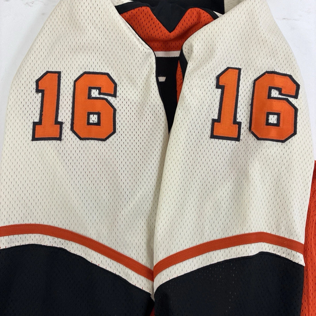 Vintage Philadelphia Flyers Bobby Clarke CCM Jersey Size Medium NHL