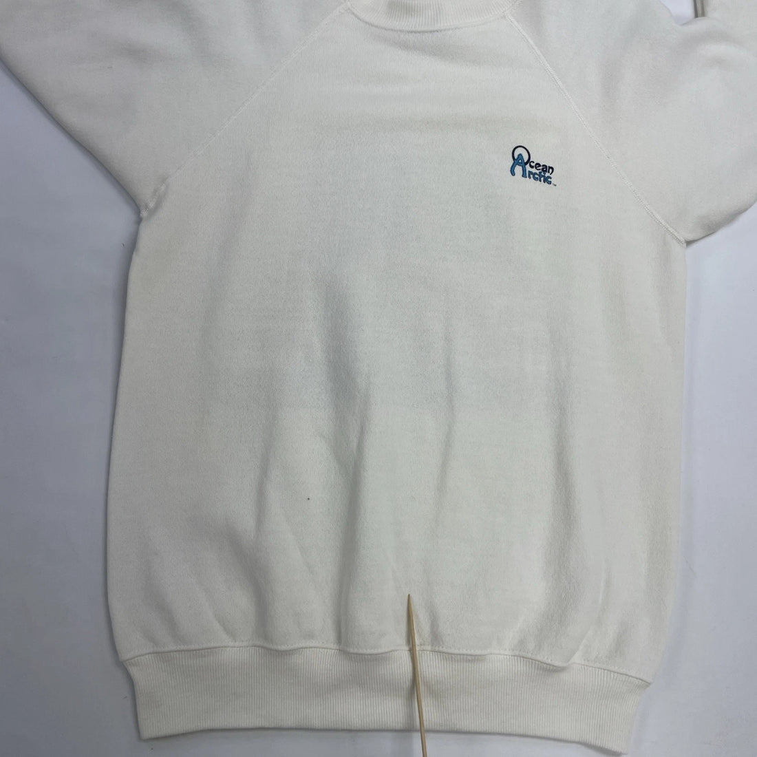 Vintage Ocean Arctic Skating City Skyline Crewneck Sweatshirt Size Medium 80s