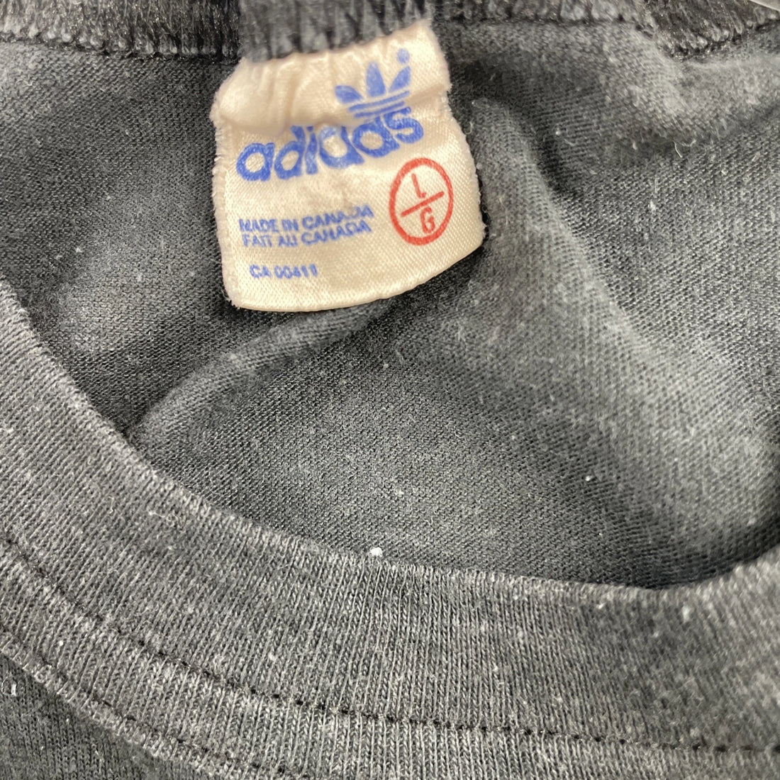 Vintage Adidas T-Shirt Size Large 90s