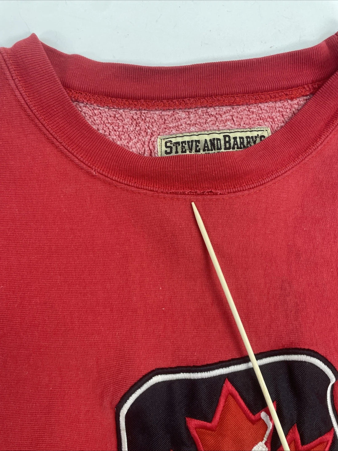 Team Canada Hockey Crewneck Sweatshirt Size Medium IIHF