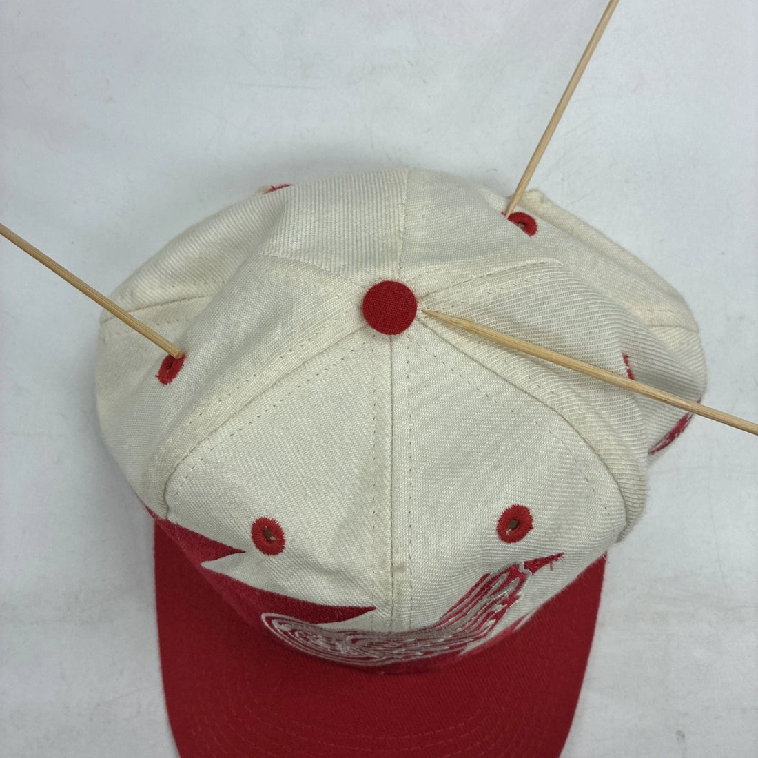 Vintage Detroit Red Wings Sharktooth Logo Athletic Snapback Hat OSFA 90s NHL