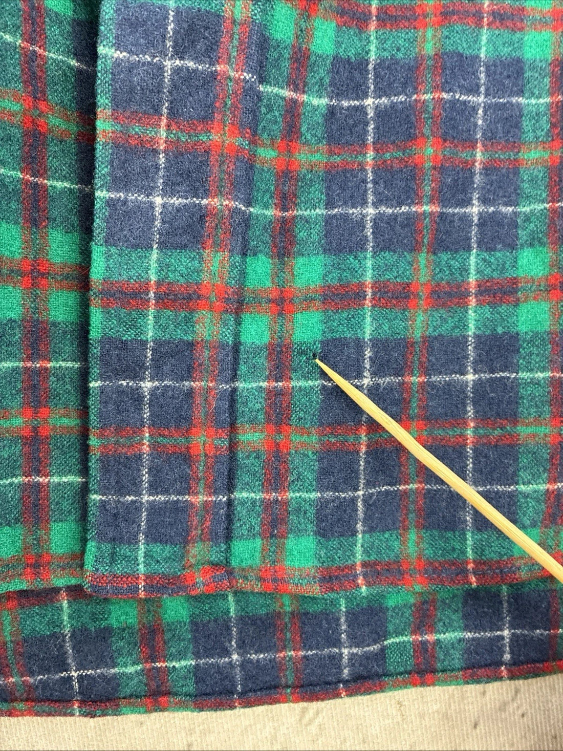 Vintage Pendleton Wool Lodge Button Up Shirt Size Medium