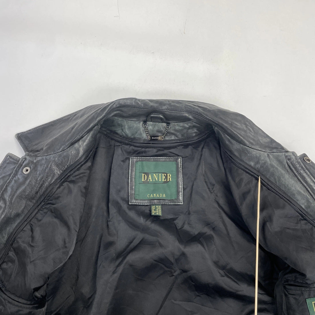Danier Leather Bomber Jacket Size Medium