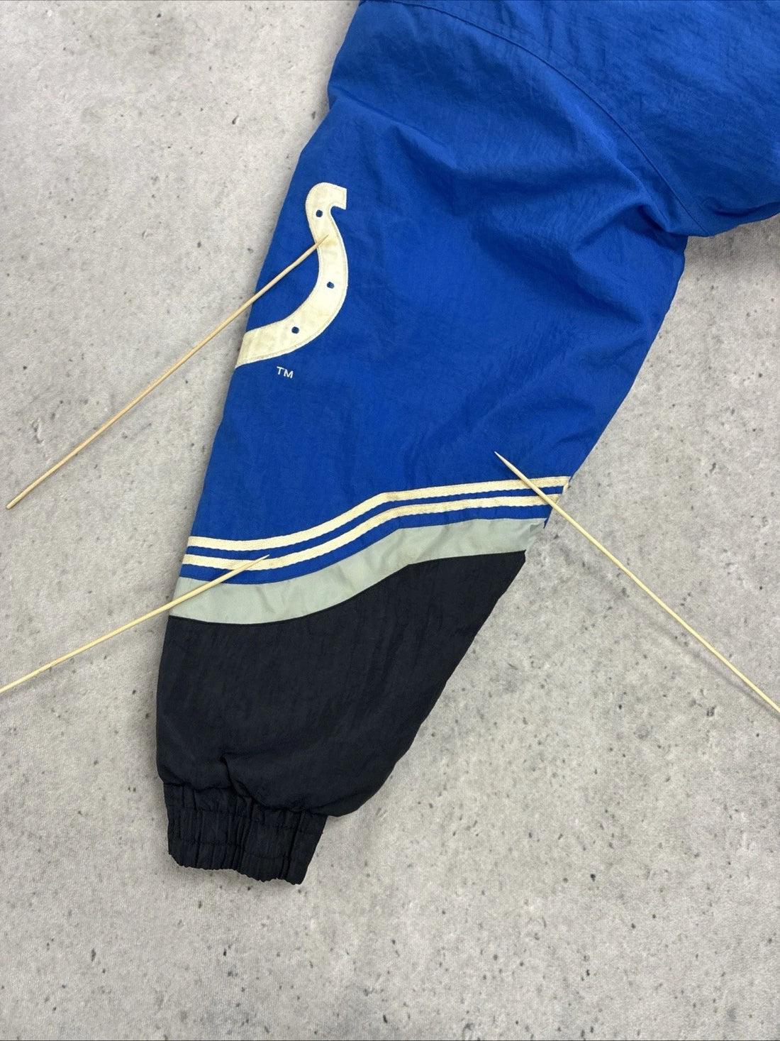 Vintage Indianapolis Colts Logo Athletic Puffer Jacket Size XL NFL