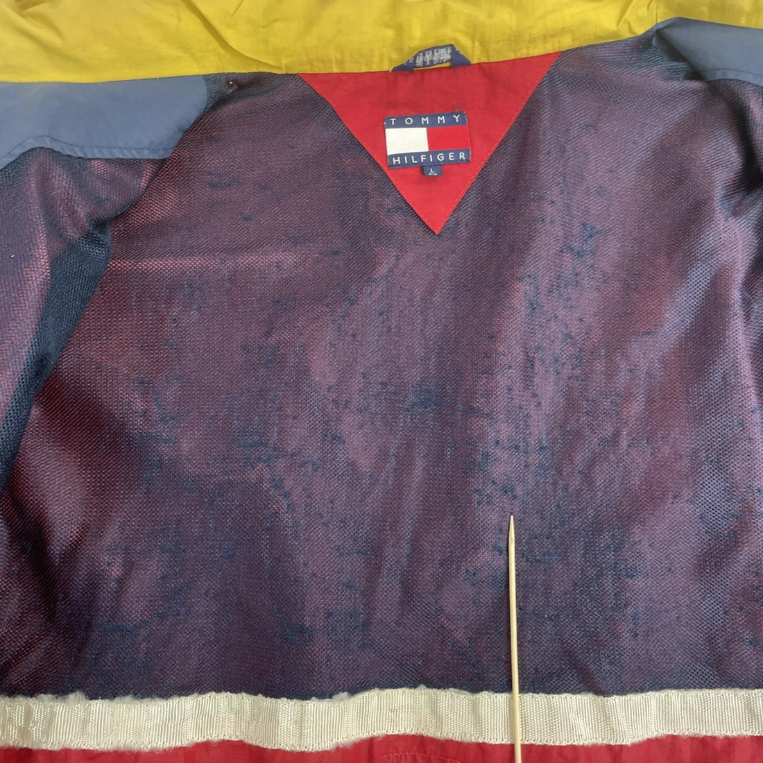 Vintage Tommy Hilfiger Windbreaker Light Jacket Size Large Red