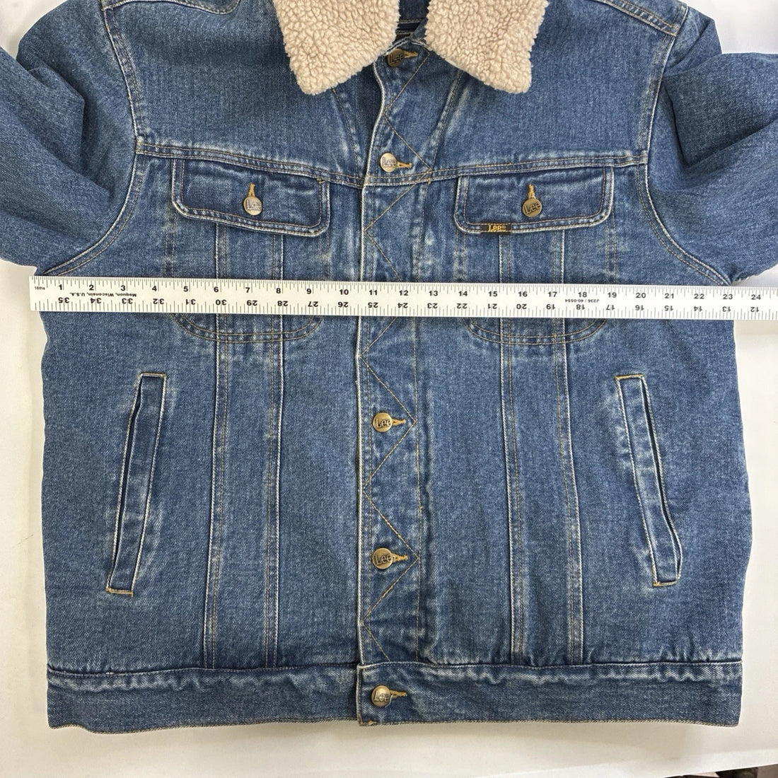 Lee Denim Trucker Jacket Size Medium Sherpa Lined