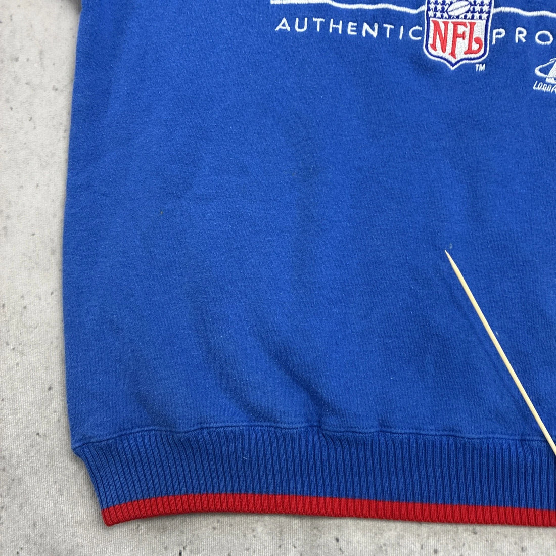 Vintage New England Patriots Logo Athletic Sweatshirt Crewneck Size Large NFL