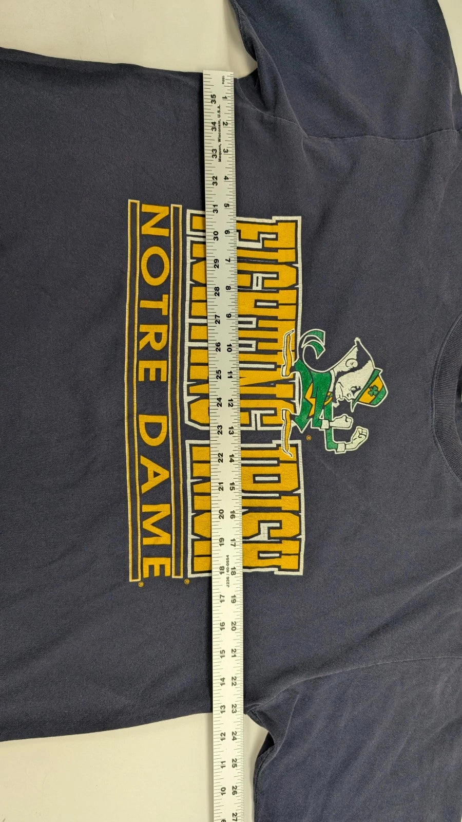 Vintage Notre Dame Fighting Irish Russell Athletic T-Shirt Size XL NCAA