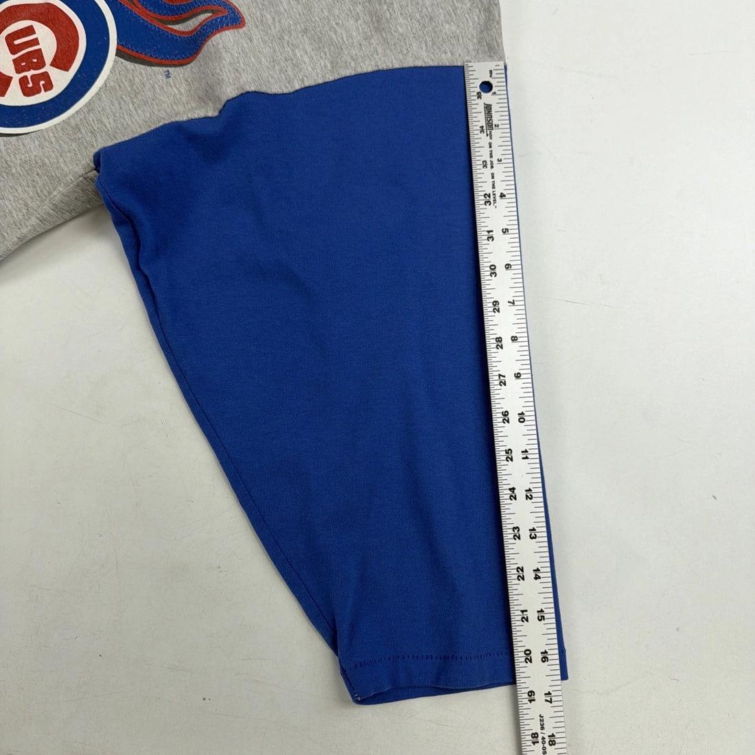 Vintage Chicago Cubs Raglan T-Shirt Size Large MLB