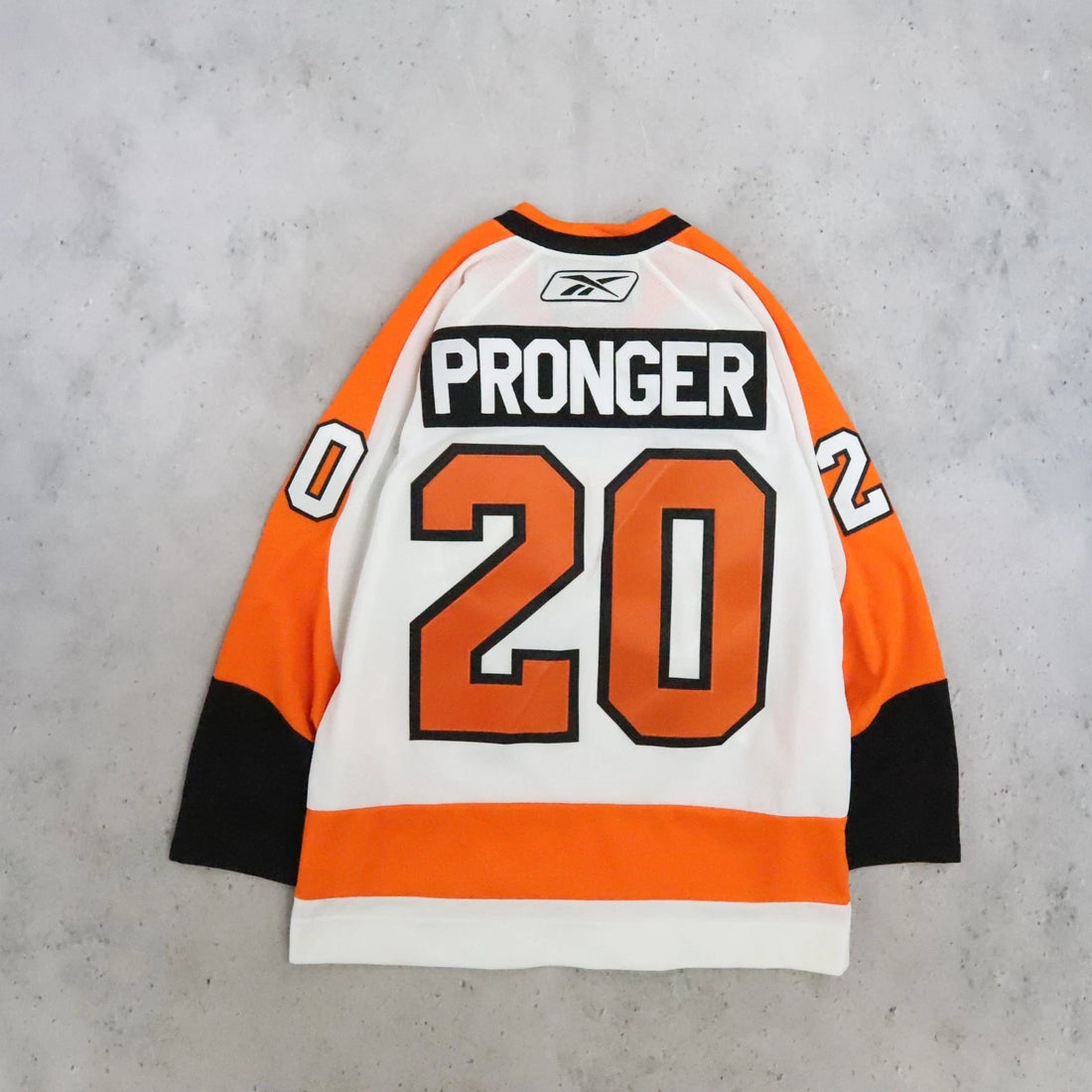 Philadelphia Flyers Chris Pronger Winter Classic 2010 Reebok Jersey Medium NHL