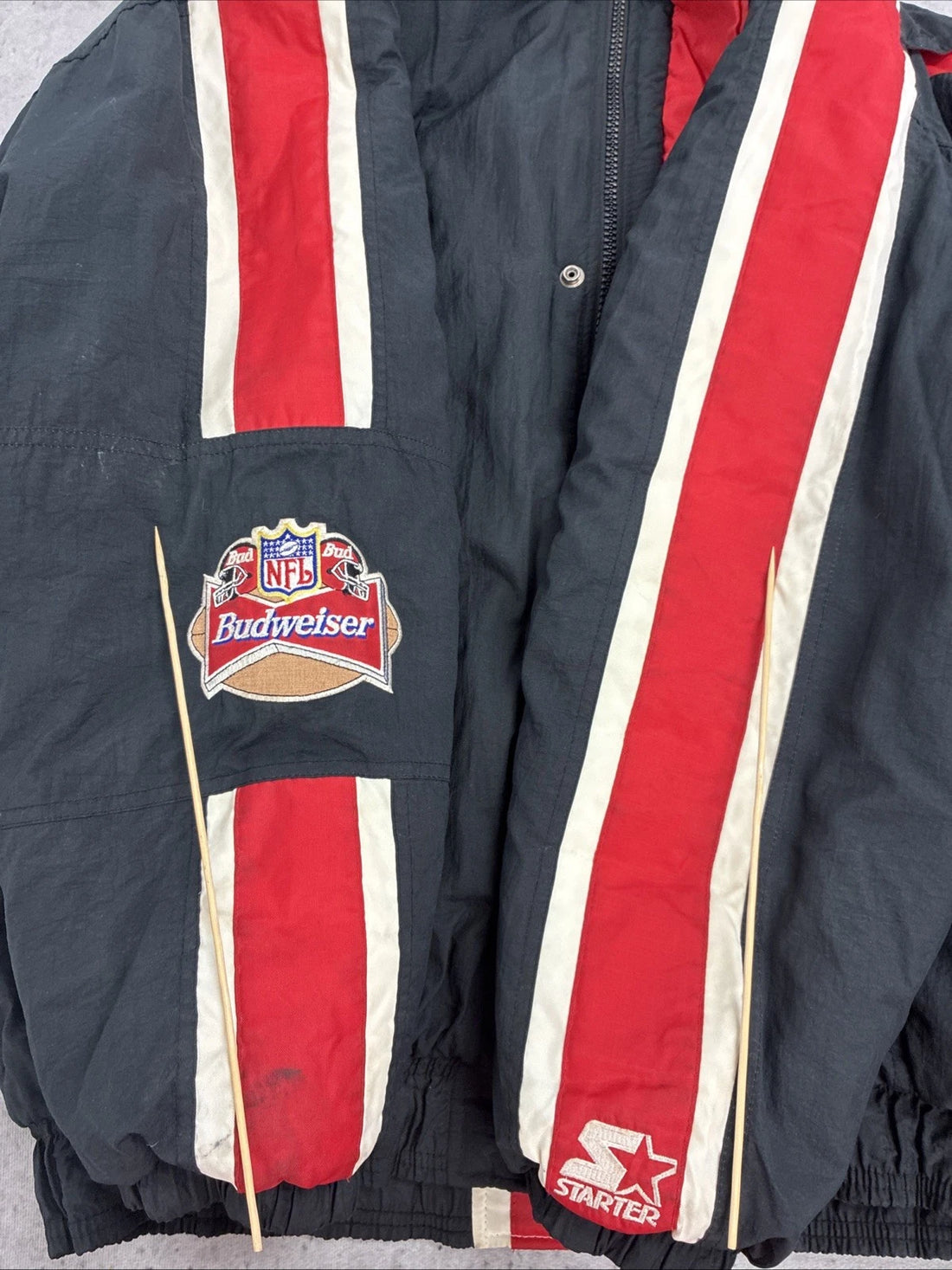 Vintage NFL Budweiser Starter Puffer Jacket Size XL