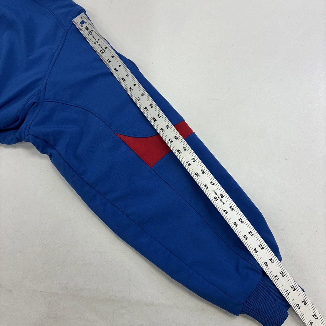 Chicago Cubs Majestic Dug Out Bomber Jacket Size Large MLB
