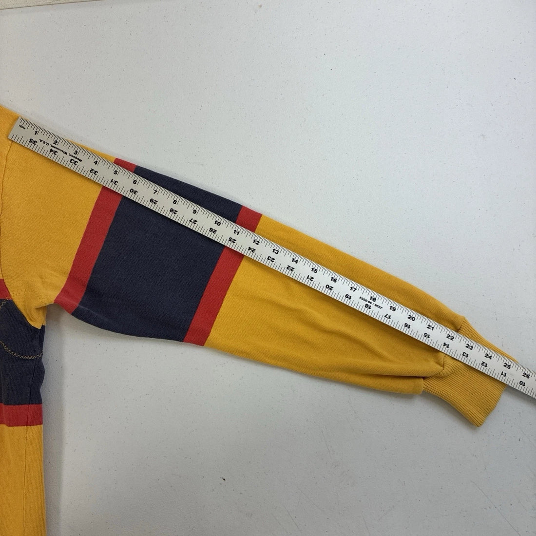 Vintage Queen's University Rugby Shirt Size Large