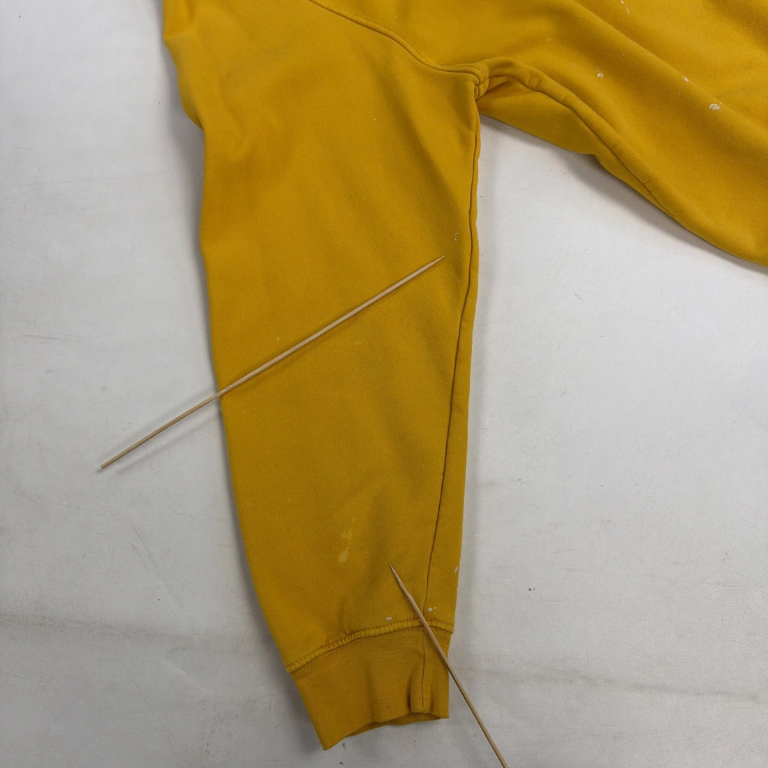 Vintage Nike Crewneck Sweatshirt Size Large Yellow Embroidered Swoosh