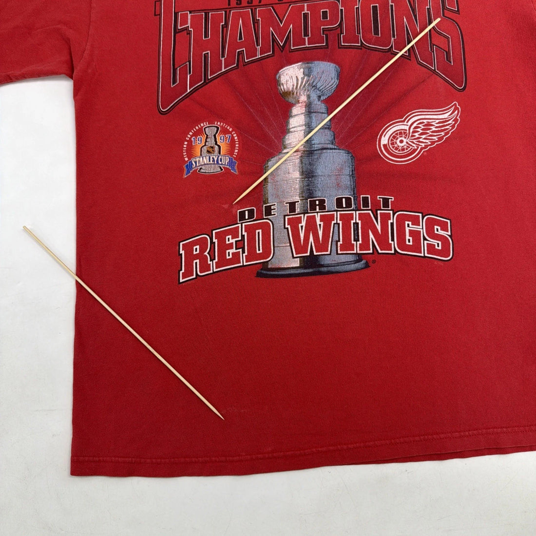 Vintage Detroit Red Wings Stanley Cup Champs T-Shirt Size Large 1997 90s NHL