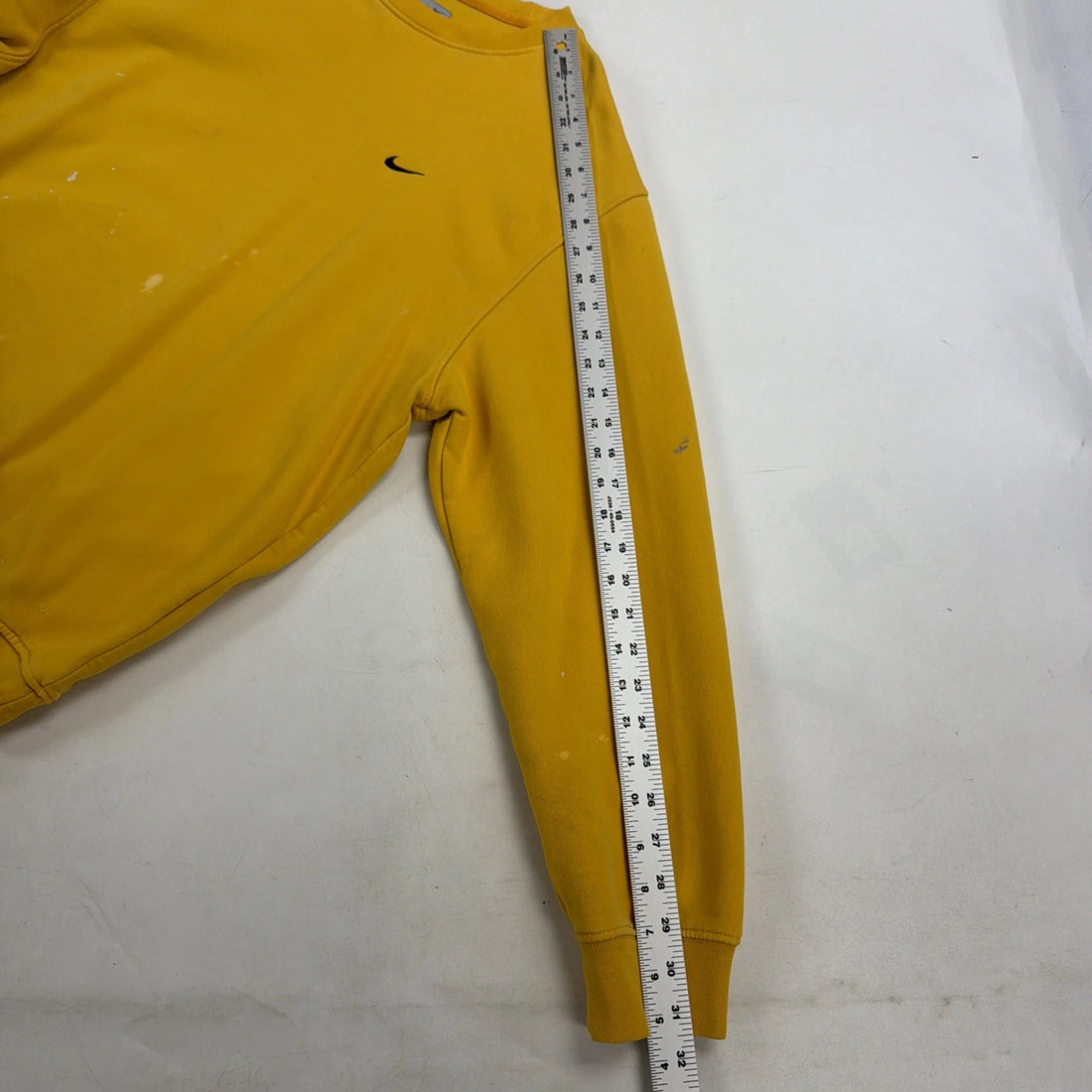 Vintage Nike Crewneck Sweatshirt Size Large Yellow Embroidered Swoosh