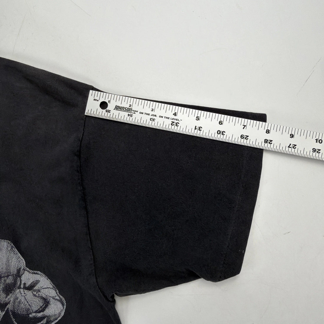 Vintage Los Angeles Raiders T-Shirt Size Large Wrap Around 90s NFL