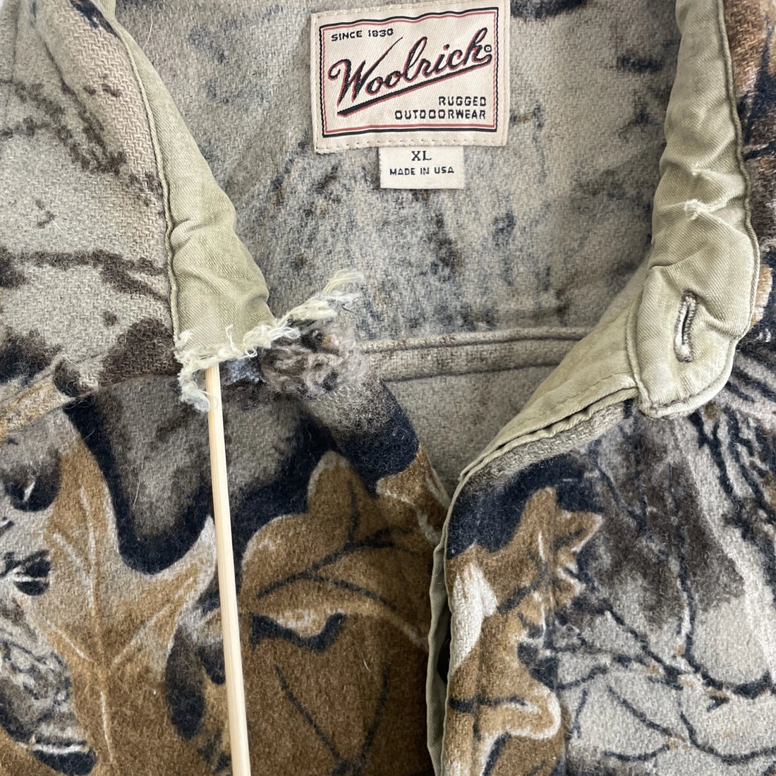 Vintage Woolrich Wool Advantage Camo Button Up Shirt Size XL Hunting